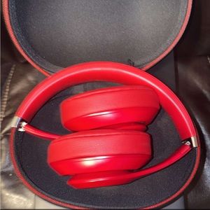 Used a couple times still have box and case